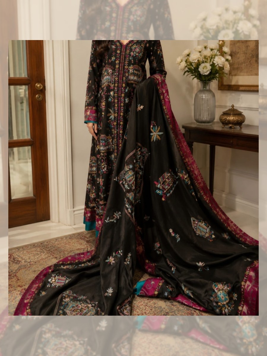 Shahzadi Black Embroidered 3-Piece